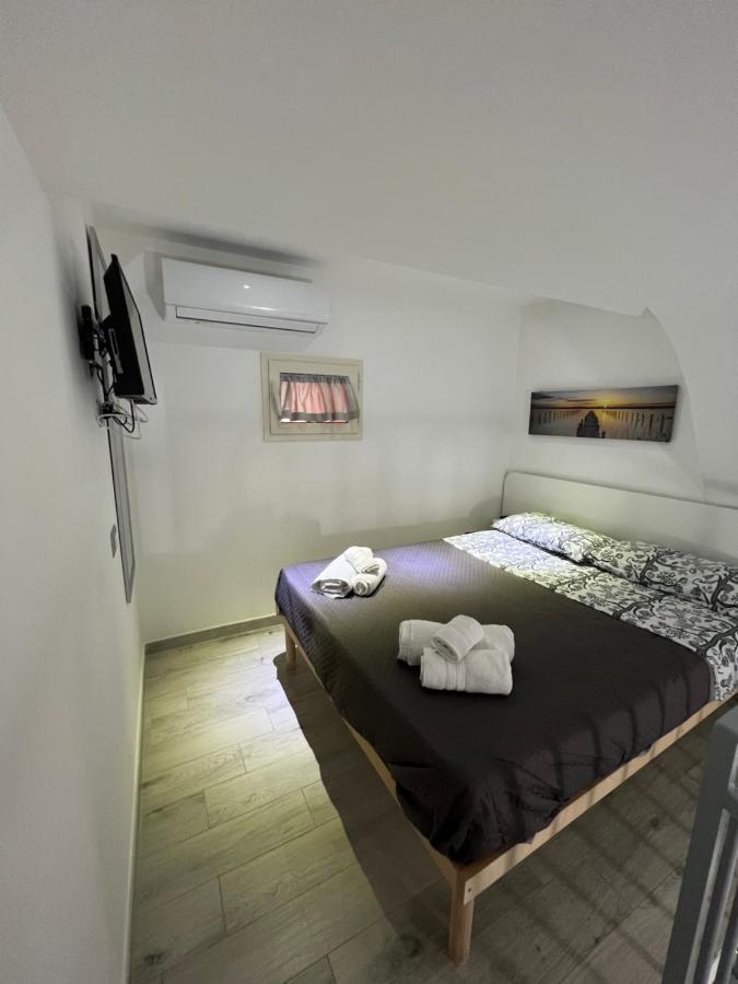 La Casa Di Raffaele Napoli Centro住宿加早餐旅馆 外观 照片